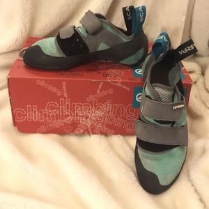 Scarpa Climing Shoes SZ6.5